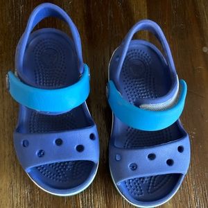 Crocs sandals with adjustable band